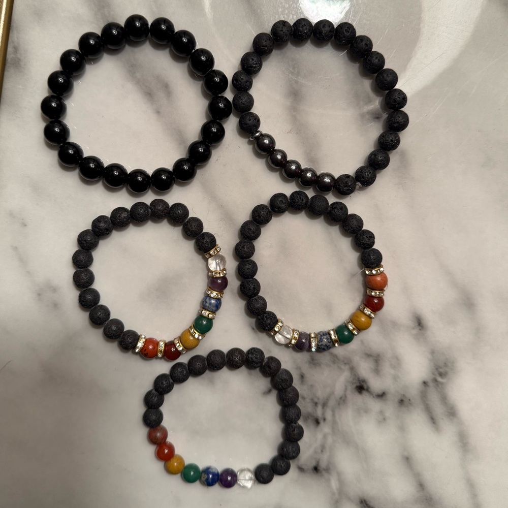Set of 15 Beaded Bracelets Jewelry Variety of Crystal Beads & Healing Stones - Picture 12 of 13